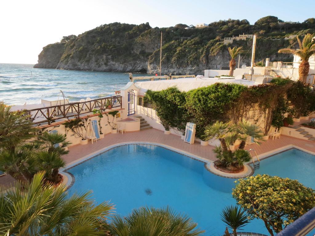 Santa Maria 3*